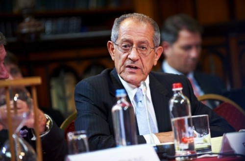 ���� ����