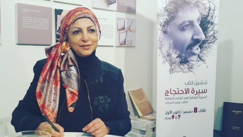 �������