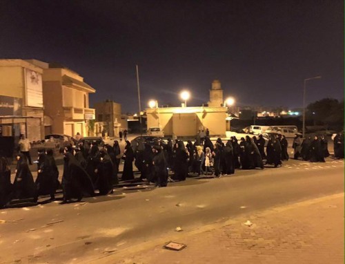 ������  1